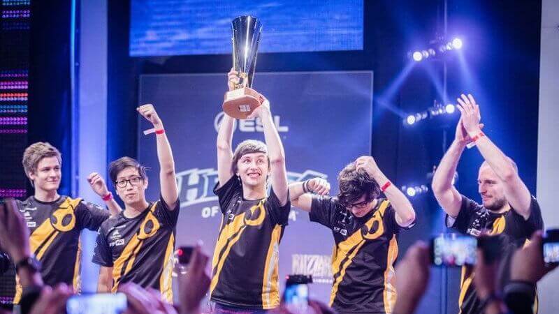 heroes-of-the-storm-eastern-clash-team-dignitas