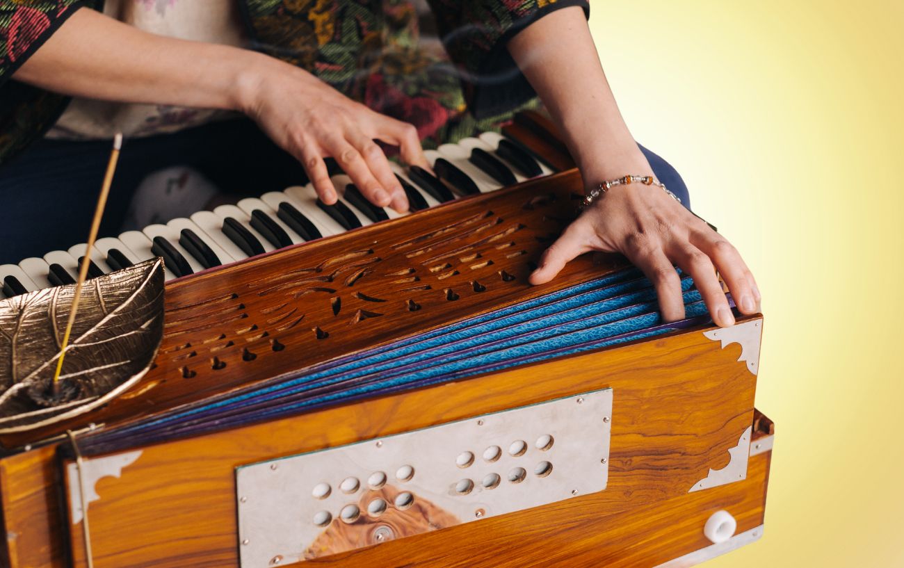 Kirtan: A Gateway to the Heart of Yoga