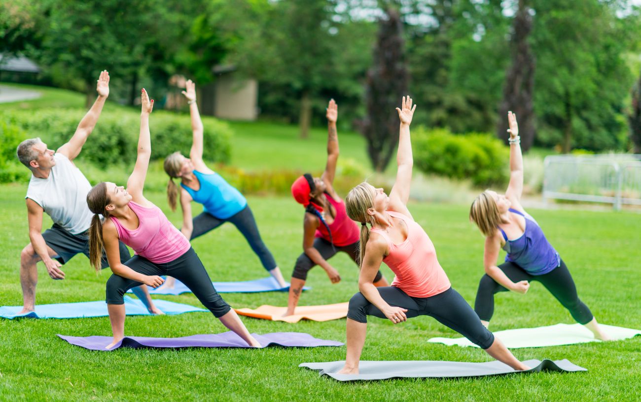 Kripalu Yoga 101: History, 11 Benefits & Controversy