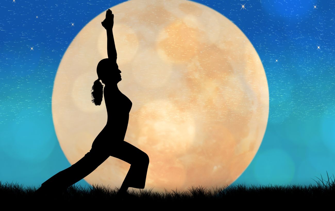 Moon Yoga: Aligning Your Practice With The Cyclical Energy of The Moon