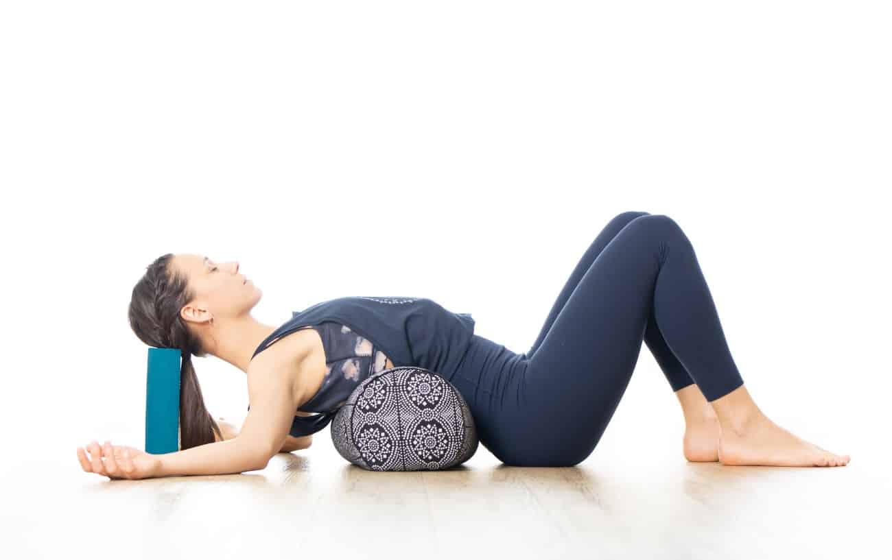 Restorative Yoga VS Yin Yoga, the Difference Explained