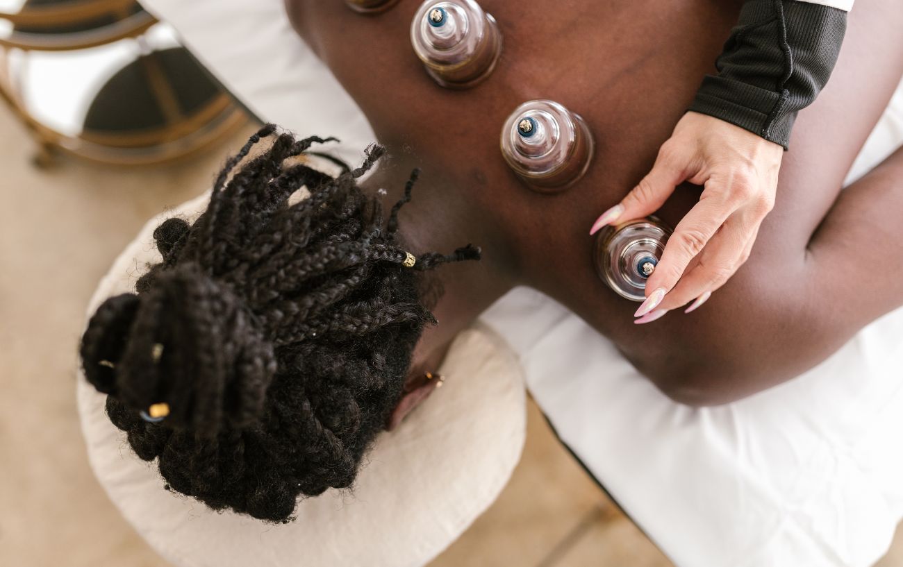 What Is Cupping Therapy? What To Expect, Benefits + Drawbacks