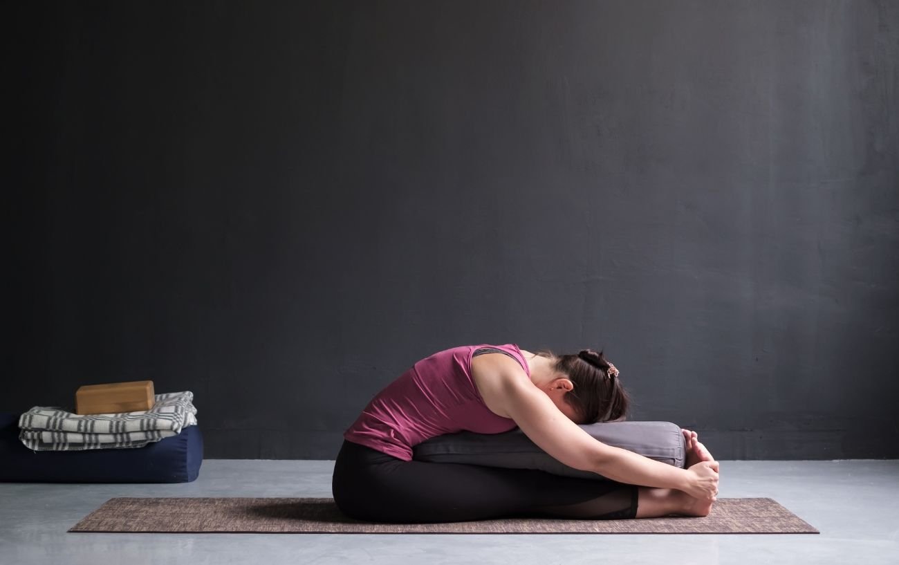 Yin Yoga Explained – 8 Yin Yoga Poses to Soothe the Soul